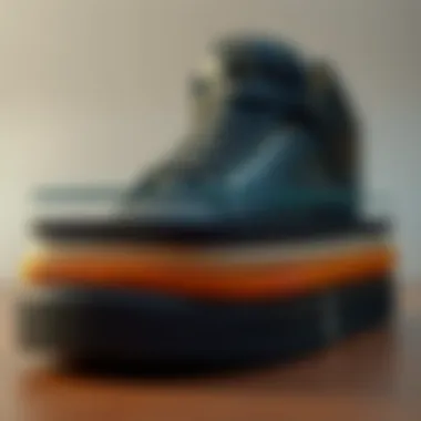 Material Composition of Cushion Vista Hi Black Material composition of Cushion Vista Hi Black displayed in layers