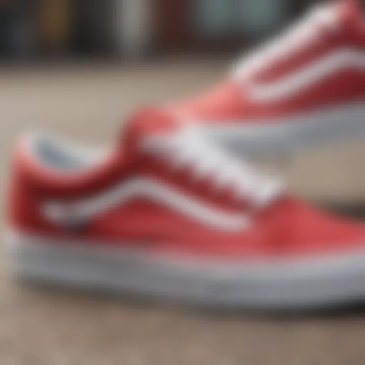 Close-up of the Vans Old Skool White Red's distinctive color scheme.